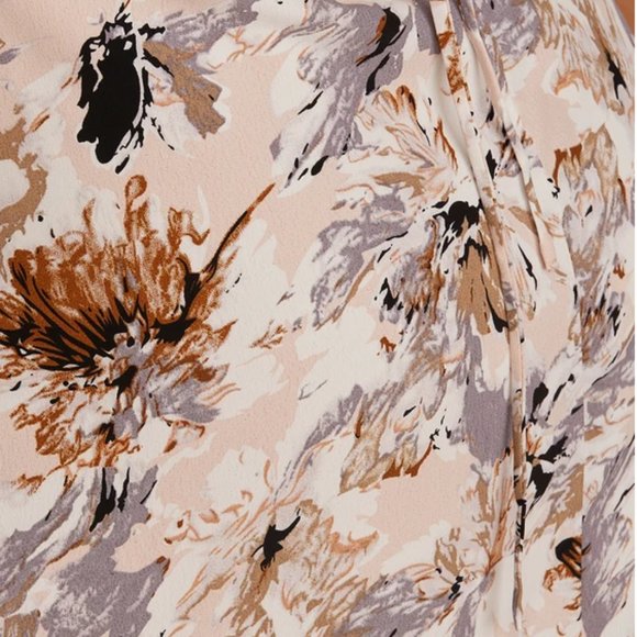 NWT Lulus Maxi Dress - More than Charming Blush Floral Maxi Dress - Size Medium - Picture 8 of 8